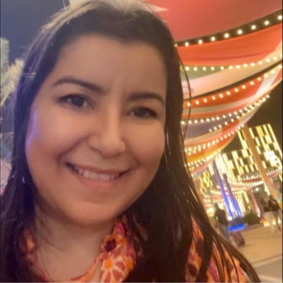 Meet your Posher, Mouna - Picture 1 of 1